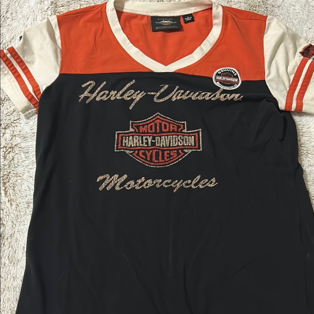 Harley-Davidson V-Neck Tee in Black and Orange